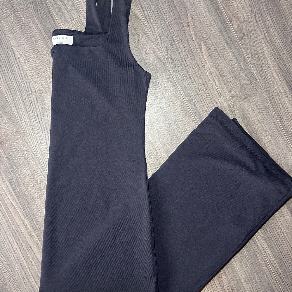 aritzia babaton contour midi dress black